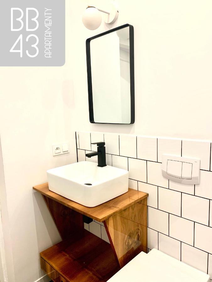 Apartamenty Bb43 Bielsko-Biała Exteriör bild