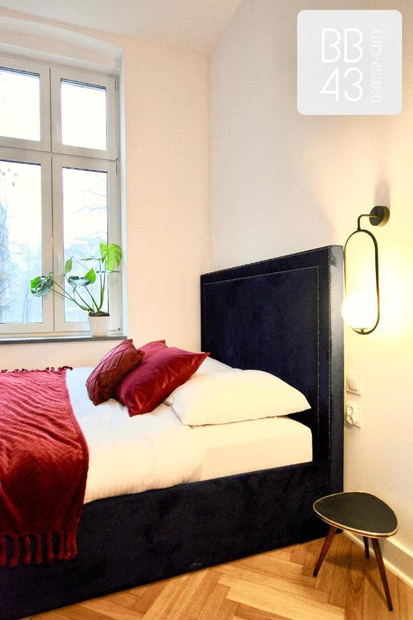 Apartamenty Bb43 Bielsko-Biała Exteriör bild
